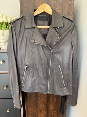 Massimo Dutti 100% Leather jacket